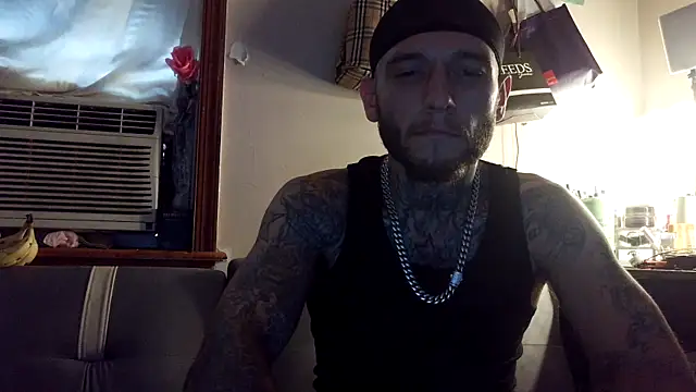 Snapshot of cruz815 chatting on September 25, 7:28 pm cruz815 online show from September 25, 7:28 pm