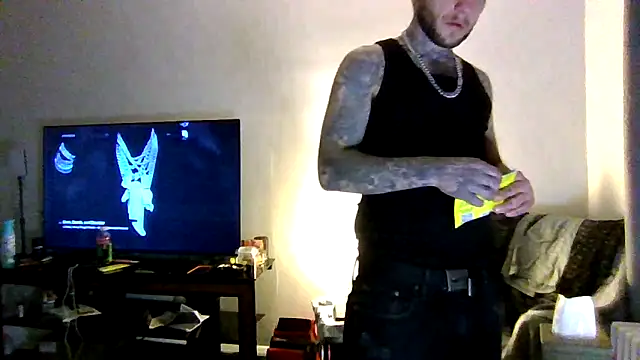 Snapshot of cruz815 chatting on December 14, 11:42 pm cruz815 online show from December 14, 11:42 pm