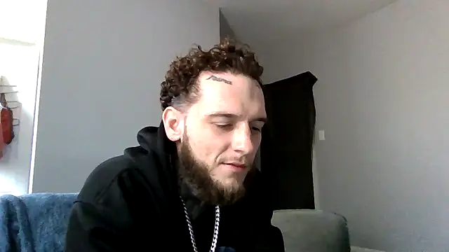 Snapshot of cruz815 chatting on March 9, 4:00 pm cruz815 online show from March 9, 4:00 pm