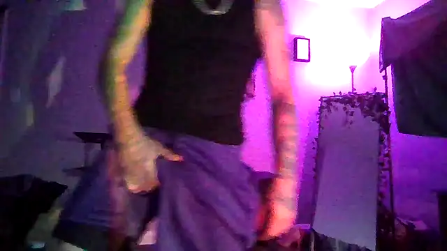 cruz815 online show from June 23, 2:09 am