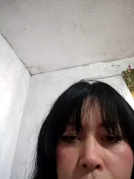 Snapshot of KellyPerlaxxx chatting on November 8, 3:34 pm KellyPerlaxxx online show from November 8, 3:34 pm