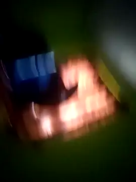 Snapshot of KellyPerlaxxx chatting on December 15, 1:37 pm KellyPerlaxxx online show from December 15, 1:37 pm