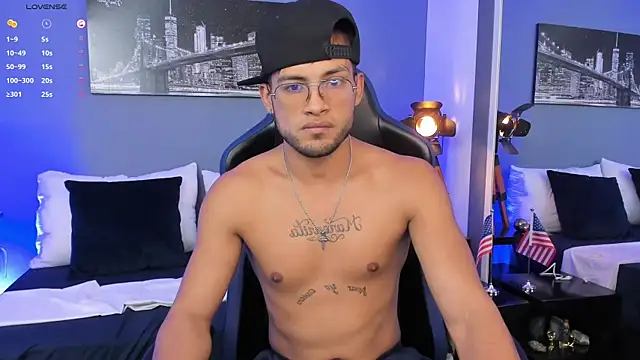 Max Conor1 online show from February 27, 7:03 pm