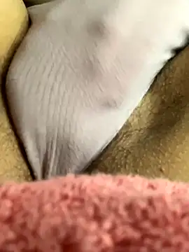 UnshavenPussyLoversonly online show from December 2, 8:04 pm