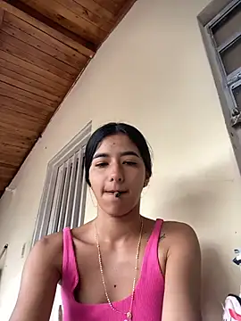 Snapshot of eva_roseee chatting on February 23, 9:01 pm eva roseee online show from February 23, 9:01 pm