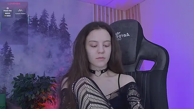 MilaStoyne online show from February 6, 6:29 am