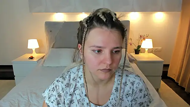 Snapshot of Jenny_Jimmy chatting on October 29, 9:33 am Jenny Jimmy online show from October 29, 9:33 am