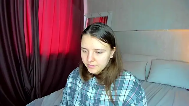 Snapshot of Jenny_Jimmy chatting on April 16, 9:21 am Jenny Jimmy online show from April 16, 9:21 am