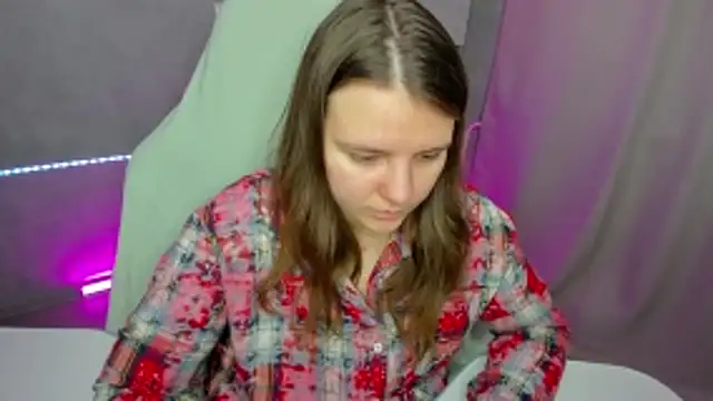 Snapshot of Jenny_Jimmy chatting on April 21, 9:26 am Jenny Jimmy online show from April 21, 9:26 am