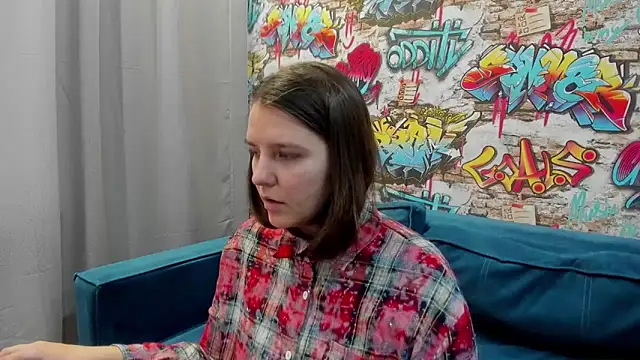 Snapshot of Jenny_Jimmy chatting on April 22, 9:22 am Jenny Jimmy online show from April 22, 9:22 am