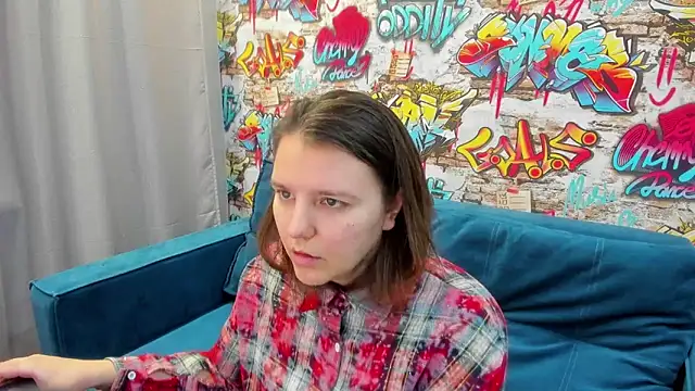 Snapshot of Jenny_Jimmy chatting on April 29, 9:24 am Jenny Jimmy online show from April 29, 9:24 am