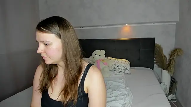 Snapshot of Jenny_Jimmy chatting on May 2, 9:25 am Jenny Jimmy online show from May 2, 9:25 am