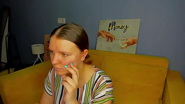 Jenny Jimmy online show from June 24, 9:19 am