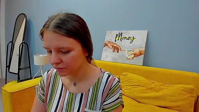 Jenny Jimmy online show from June 25, 9:25 am