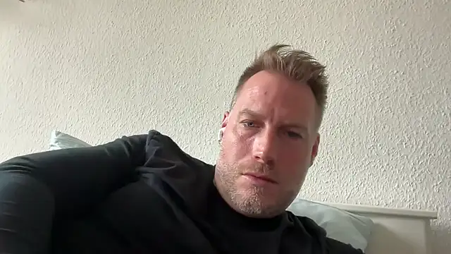 Christian87xxx online show from June 13, 10:24 am