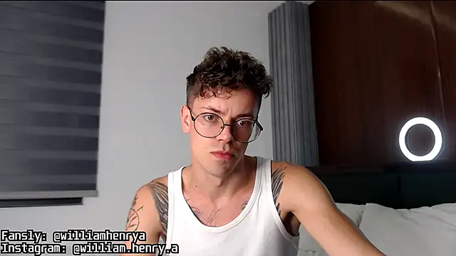 William Henry  online show from January 29, 3:04 pm