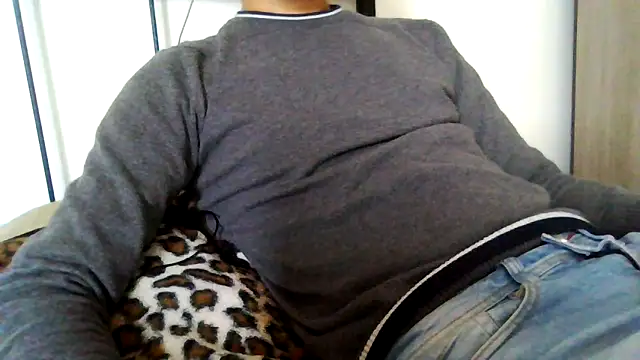 tommyboyteen online show from January 31, 2:07 pm