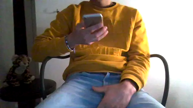 tommyboyteen online show from February 2, 7:35 pm