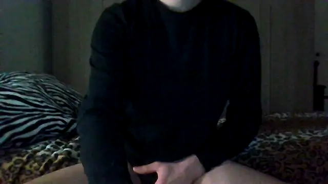 tommyboyteen online show from February 15, 7:39 pm