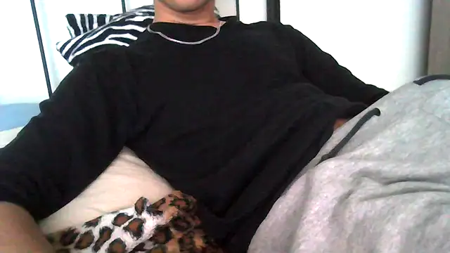 tommyboyteen online show from February 20, 3:30 pm