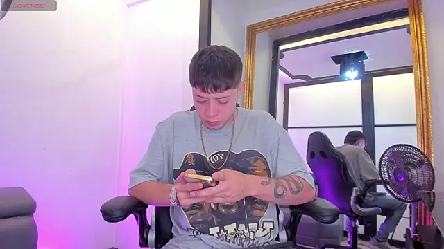 marcuscollins1  online show from October 15, 3:01 pm