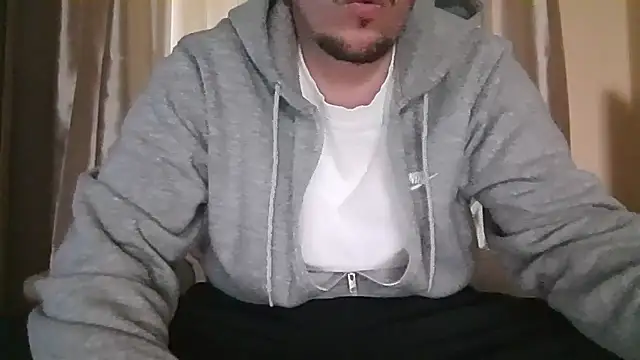 Snapshot of giumy91 chatting on March 6, 12:12 pm giumy91 online show from March 6, 12:12 pm