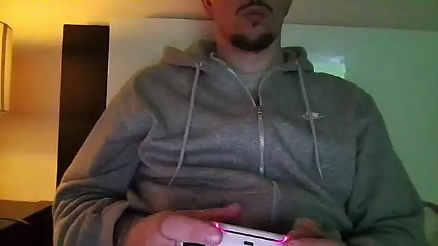 Snapshot of giumy91 chatting on March 11, 9:48 am giumy91 online show from March 11, 9:48 am