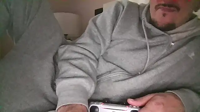 Snapshot of giumy91 chatting on March 16, 10:41 am giumy91 online show from March 16, 10:41 am