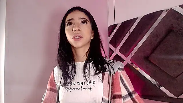 sara lopee1 online show from October 6, 12:02 pm