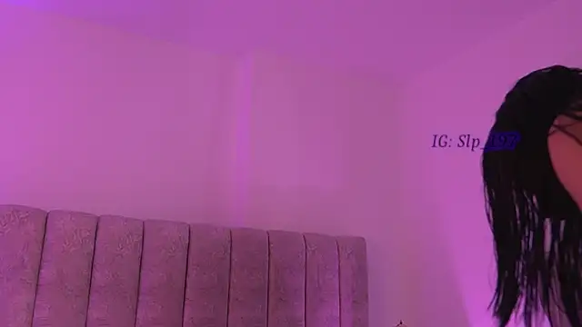 sara lopee1 online show from January 15, 11:59 am