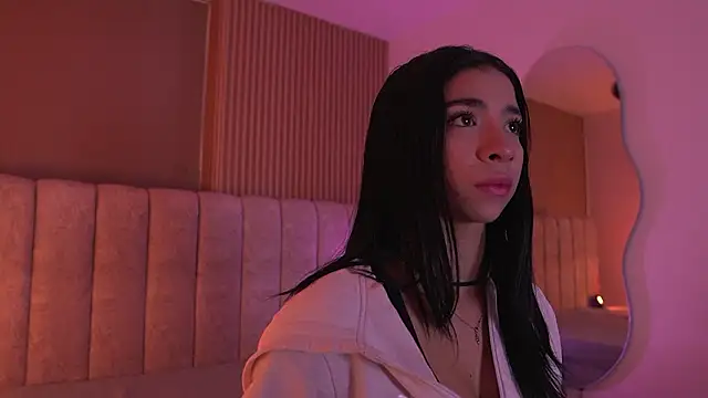 sara lopee1 online show from February 18, 11:50 am