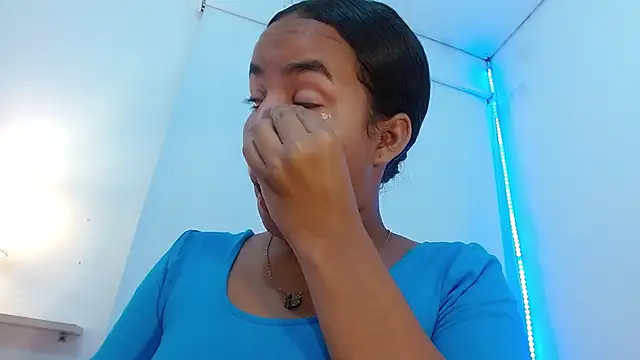 Roxy Stonee online show from October 3, 7:22 pm