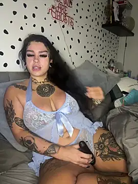 tempzzz12 online show from February 6, 11:13 am