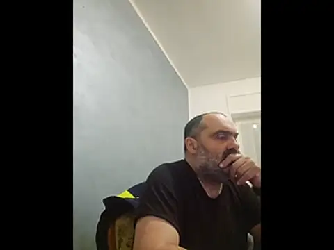 fuocovivo4 online show from April 3, 5:11 pm