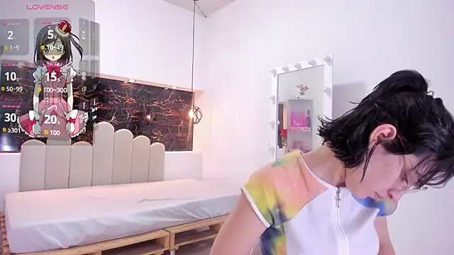 Annyrosee online show from September 9, 8:19 pm