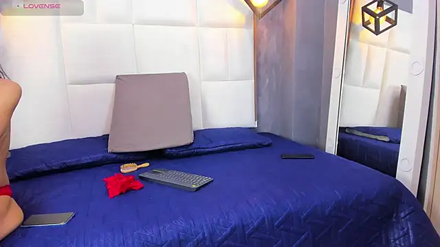 Snapshot of Arah_issaa chatting on November 3, 10:21 pm Arah issaa online show from November 3, 10:21 pm