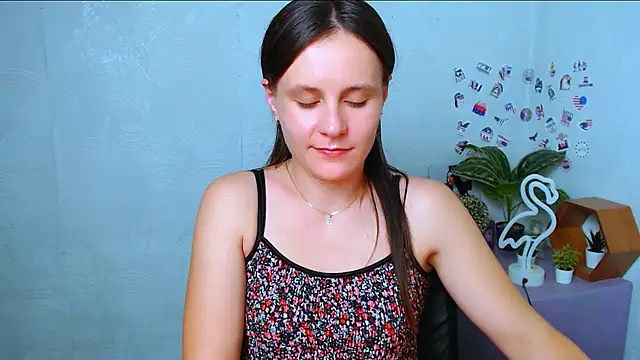 Snapshot of ValeriaHeart_ chatting on November 18, 4:00 pm ValeriaHeart online show from November 18, 4:00 pm