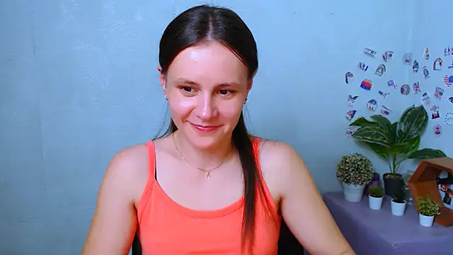 Snapshot of ValeriaHeart_ chatting on December 13, 9:31 pm ValeriaHeart online show from December 13, 9:31 pm