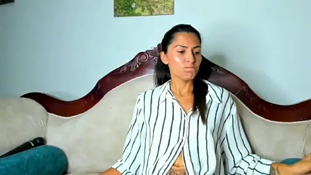 Snapshot of Sofiadelacruz chatting on October 2, 10:17 pm Sofiadelacruz online show from October 2, 10:17 pm