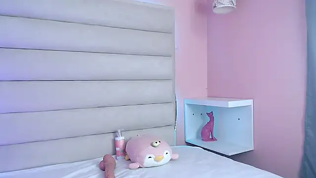 PrincessOlivee online show from February 6, 8:34 pm