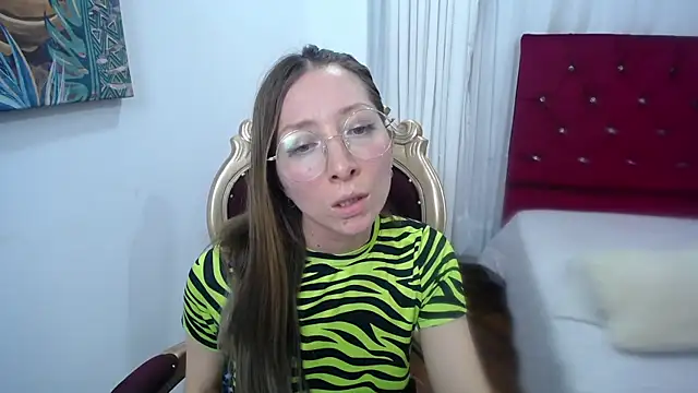 Carlin Diaz online show from February 22, 11:46 pm