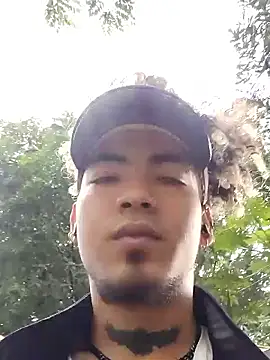 Snapshot of LihanJor_23 chatting on October 28, 12:41 pm LihanJor 23 online show from October 28, 12:41 pm