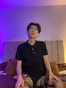 Snapshot of jacob_and_sam chatting on November 14, 4:28 pm jacob and sam online show from November 14, 4:28 pm