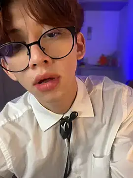 Snapshot of jacob_and_sam chatting on November 29, 1:58 pm jacob and sam online show from November 29, 1:58 pm