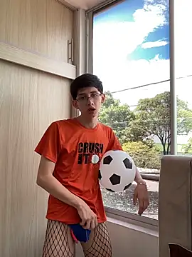 jacob and sam online show from June 12, 5:01 pm