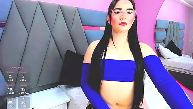 Dalis Hills online show from January 17, 12:32 pm