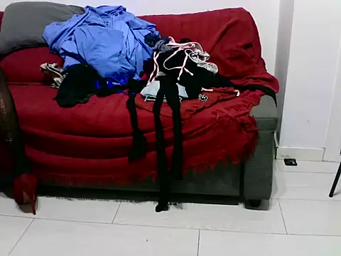 shineofcrazy online show from November 3, 5:36 pm