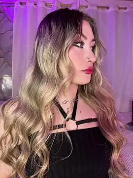 Snapshot of Lally_Valencia__ chatting on June 13, 9:07 am Lally Valencia online show from June 13, 9:07 am