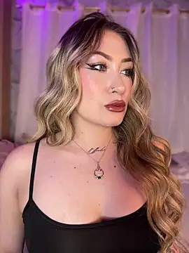 Lally Valencia   online show from June 26, 4:39 am