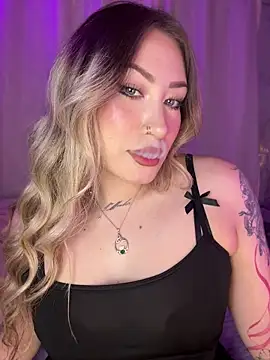 Lally Valencia   online show from August 6, 6:59 am